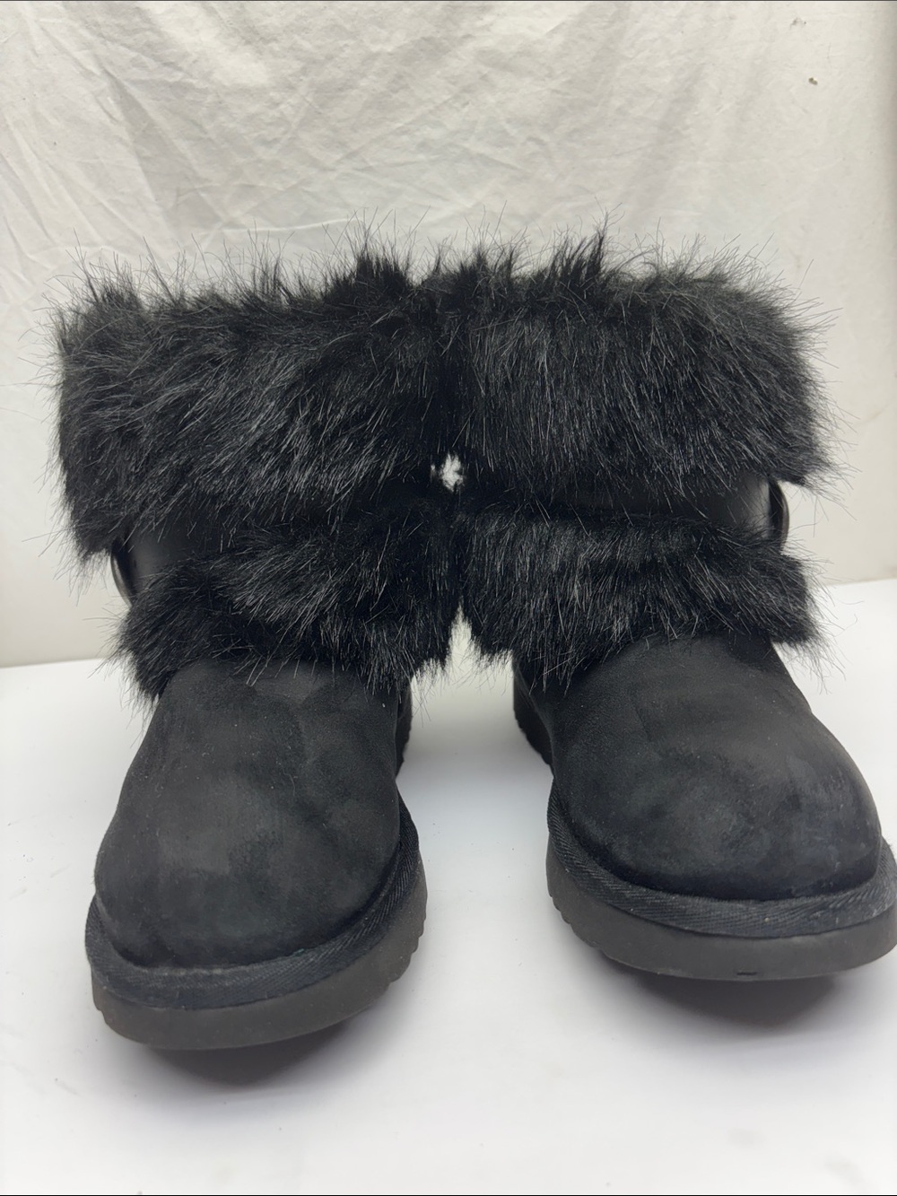 UGG Black Faux-Fur Cuff Winter Ankle Boots - Women, SZ 6, box 76